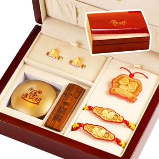 [金寶珍銀樓]寶寶金璽彌月金飾禮盒-實木印章金飾五件套組