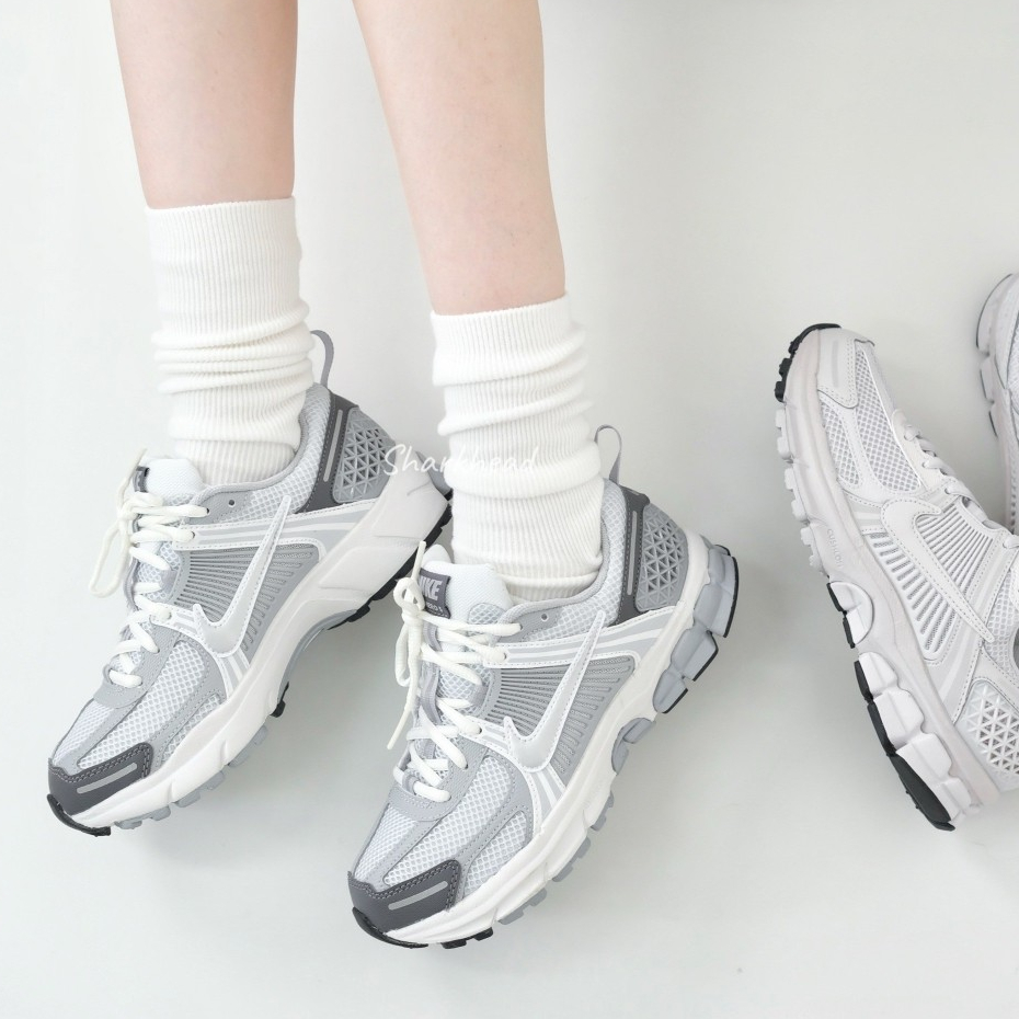【Sharkhead】現貨 Nike Vomero 5 大童 雪花灰 米白 骨白 灰 HF6998-002 100