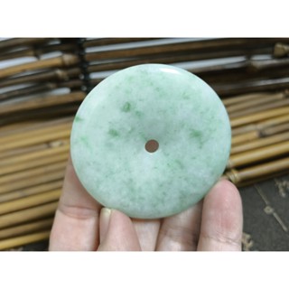 禾賢行】天然翡翠.緬甸玉.淺綠飄綠花-大平安扣/平安圓滿.手工精雕墬子.項鍊.玉珮.H22121601110