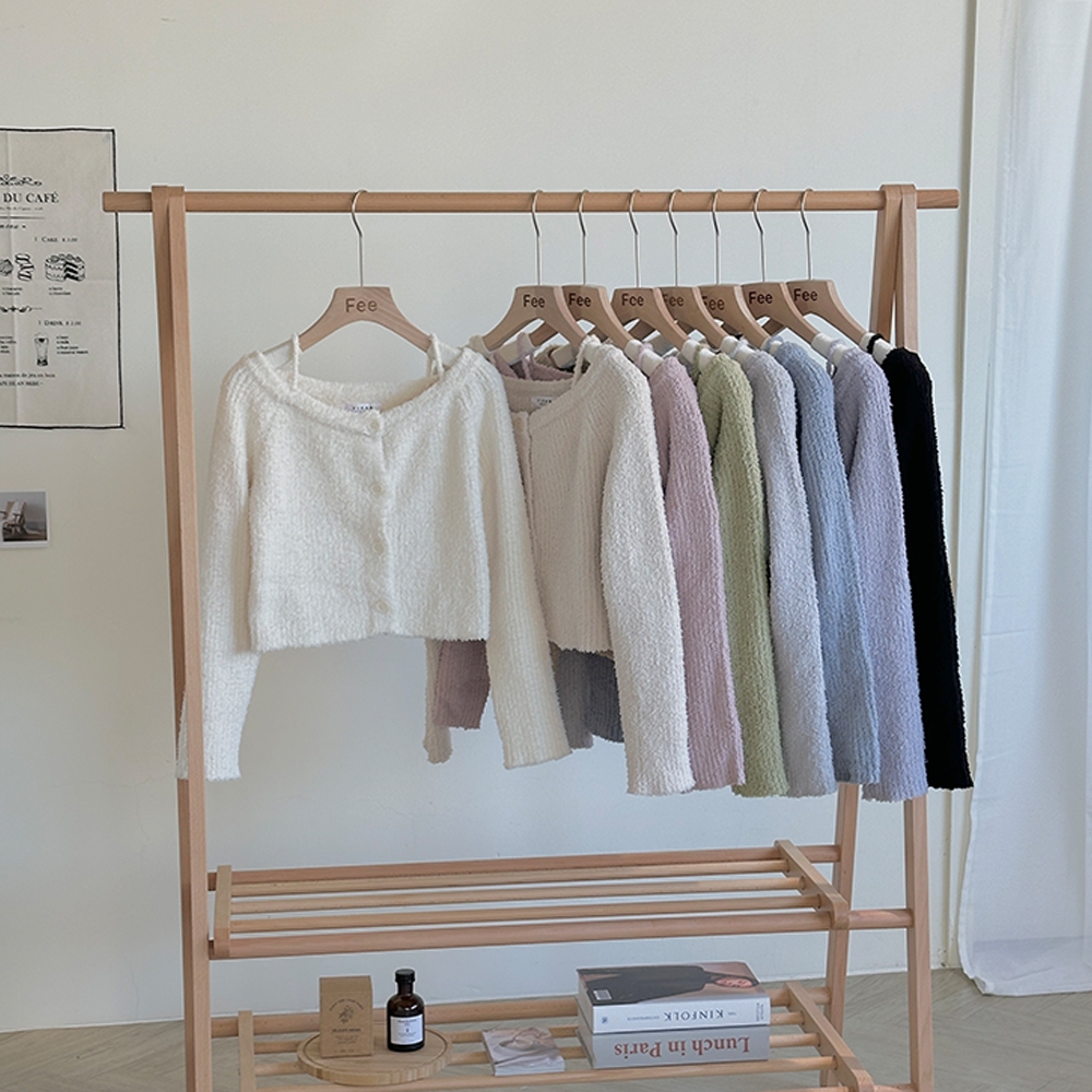 【Fee隔日到貨8色】熊寶寶毛絨細肩一字領針織排釦上衣🔥長袖針織衫 軟毛針織外套 毛絨上衣 女上衣 韓系女裝 秋冬