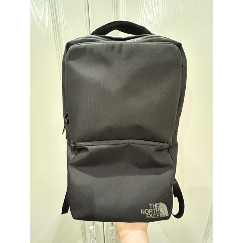 R6年10月購入THE NORTH FACE shuttle R6年10月購入THE NORTH FACE shuttle - メルカリ