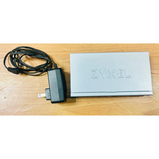 [B-184] ZYXEL合勤GS-108B v3 乙太網交換器(鐵殼)8埠
