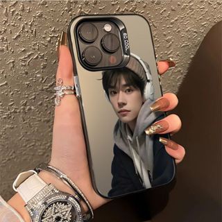 耳機易烊千璽 軟膠明星IP手機保護套 蘋果14pro手機殼15plus明星iPhone11/12/13潮流xs/xr