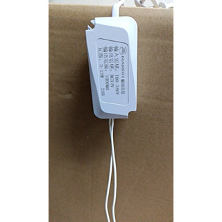 MARCH 全電壓 DC12V LED MR16杯燈用變壓器 / 驅動器 附石英燈頭