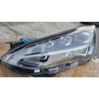 Focus MK4 ST 原廠 大燈 左邊 24-10