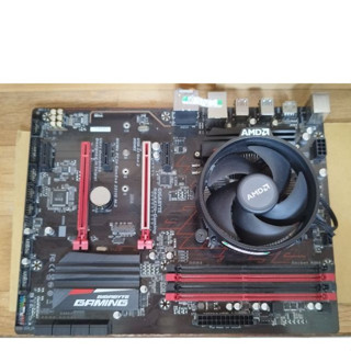 GIGABYTE 技嘉 主機板 GA-AX370-Gaming 加 AMD Ryzen 5 1600 AM4腳位原廠風扇