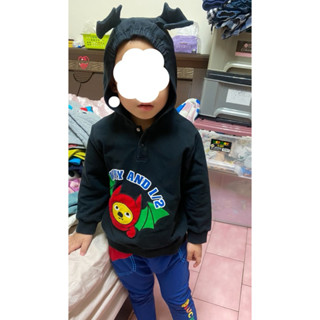 why and 1/2小惡魔上衣 二手100公分 （少見）