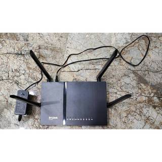 (二手) DIR-825 (G) AC1200雙頻Gigabit無線路由器