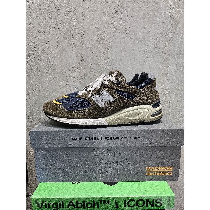 二手 New Balance X Madness 990V2 sz 10 余文樂簽名