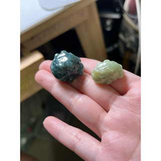 天然翡翠A貨 緬甸料天然黃/危料 蟾蜍 金錢蟾 青蛙 嘴巴有孔