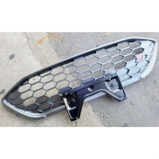 Focus MK4 正 ST 專用 【金屬 車牌框】類ST 蜂巢氣壩網可用 / 車牌框福特原廠料件