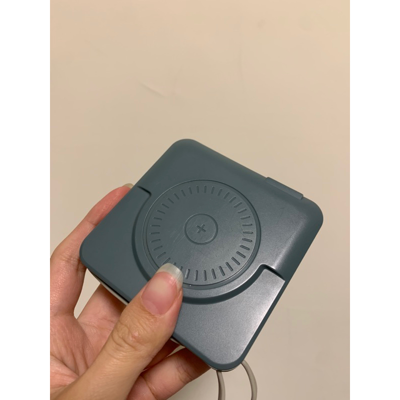 二手 MOZTECH 萬能充 PRO 二代 多功能五合一行動電源 無線充電 自帶充電線 磁吸 墨子 行動電源 水泥灰