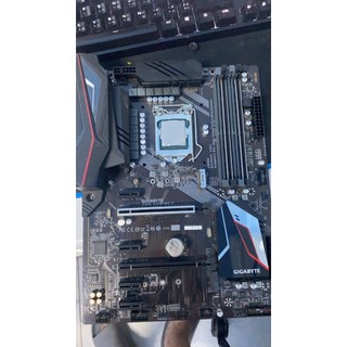 技嘉Z390 GAMING X