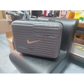 2025蛇年 NIKE 旅行套組 硬殼手提箱 手提行李箱 飛機登機小物