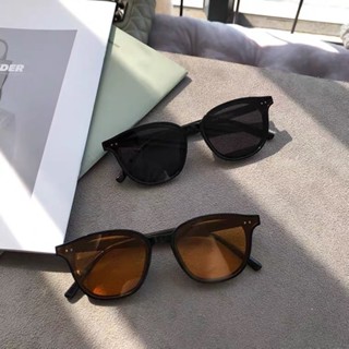 🕶️情侶百搭雙鉚釘款墨鏡🕶️偏光抗UV400太陽眼鏡 穿搭 時髦 夏天 玩水 出國 海邊 抗UV 防曬 開車