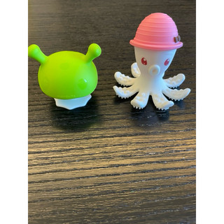 mombella章魚🐙+蘑菇🍄‍🟫 固齒器