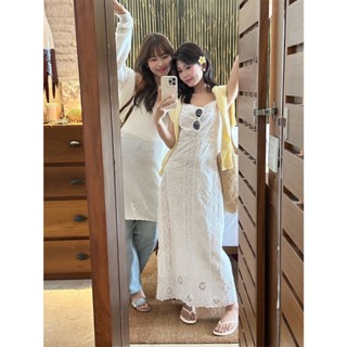 (1colors)𝐓𝐇𝐄 𝐋𝐈𝐌𝐎𝐍檸檬家🍋海島旅行!韓系氣質溫柔度假感重工藝刺繡V領細肩長洋裝/女生洋裝#8105