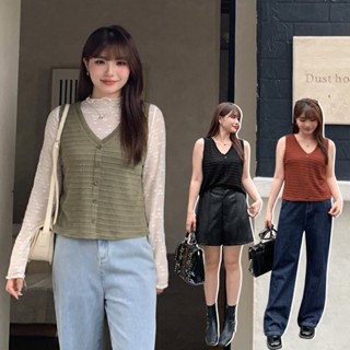 CCGIRL中大尺碼 歐美立體針織寬肩無袖背心(釦子不可開)-共3色-適L～5L《32116》大尺碼女裝 中大尺碼上衣