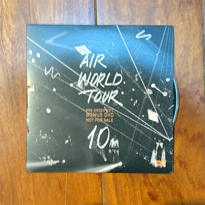Sodagreen　蘇打綠　AIR WORLD TOUR　CD+DVD+DVD 蘇打綠sodagreen -【空氣中的視聽與幻覺Live (CD+DVD) / Live