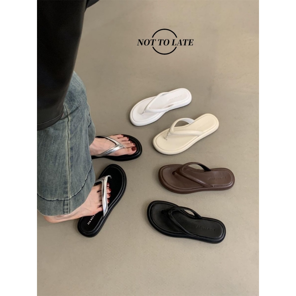 還不晚 人字拖 簡約純色 舒適 圓頭微厚底夾腳拖鞋 夾脚趾拖鞋 平底海邊沙灘鞋