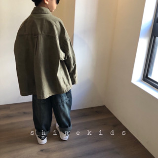 110-120cm/現貨.童裝實拍/日系重工寬袖風衣式襯衫外套 軍綠外套 寬版襯衫 男童 小童 中大童 韓國韓版童裝
