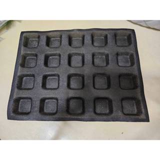 透氣矽膠模-20連小正方模（二手）