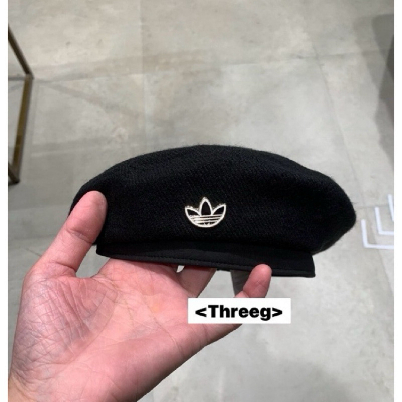 Threeg🐲ADIDAS OG 貝雷帽 金標LOGO 三葉草 三線 麂皮 華美 黑色 JF4210
