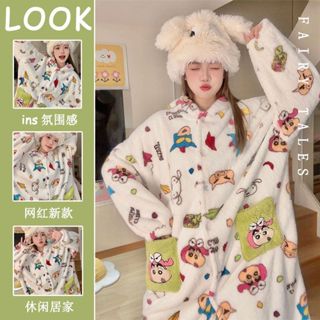 臺灣現⚡貨 蠟筆小新睡袍 超保暖珊瑚絨法蘭絨睡衣套裝 男女秋冬季 浴袍 加厚加絨睡袍 可愛卡通睡袍 大碼睡衣 情侶睡衣