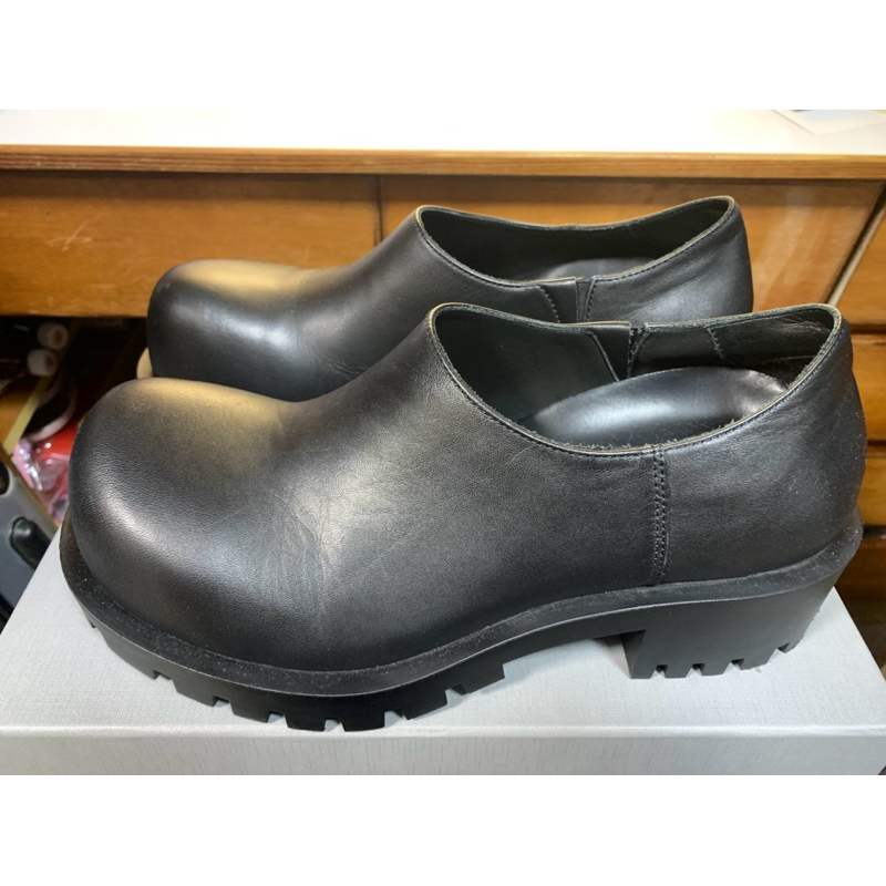 巴黎世家 balenciaga 大頭德比 一腳蹬