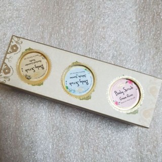 全新 2025.03期限 SABON 迷你身體磨砂膏禮盒 3入 60g(以色列綠玫瑰.茉莉花語.經典)