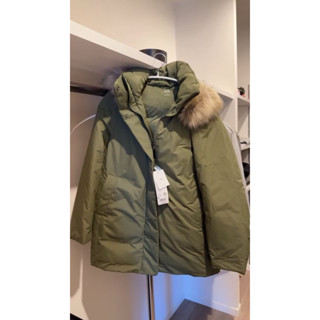 日本購入uniqlo軍綠色90%羽絨外套