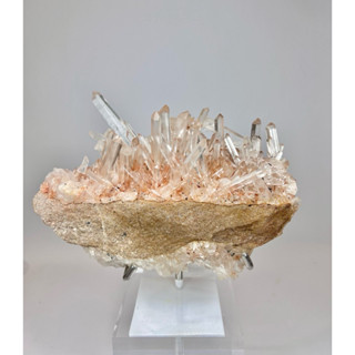 【明明天然水晶】 純天然馬達加斯加仙女粉水晶晶簇1627g 利姆牙體閃亮阿卡西線 仙女粉細長牙底巖 擺件手串消磁淨化