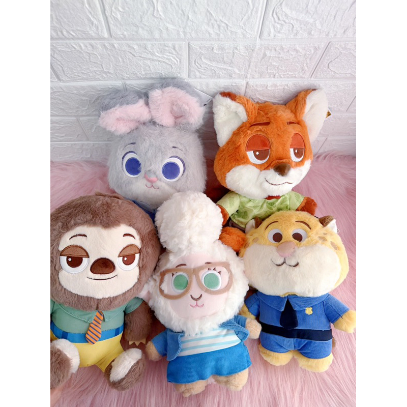 台灣現貨商檢合格（25公分）正版授權迪士尼皮克斯動物方城市 玩偶  楊咩咩 茱蒂 豹警官 閃電 尼克 交換禮物娃娃禮物