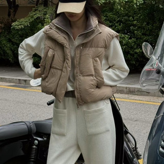 AK正韓 可愛感 泡泡 立領防風背心 鴨絨背心 ㄠ羽絨背心短版背心 女生背心 背心外套 保暖背心