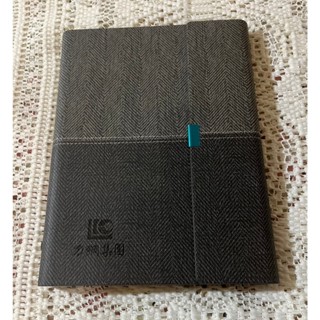 全新2025年磁扣式仿皮多用途工商日誌/記事本/萬用手冊/筆記本/行事曆/6孔活頁式日誌/114年日誌