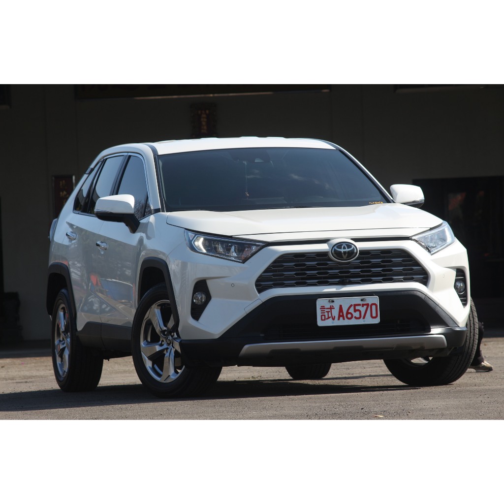 休旅車/中古車/二手車/豐田 2019年 TOYOTA RAV4 2.0汽油旗艦版