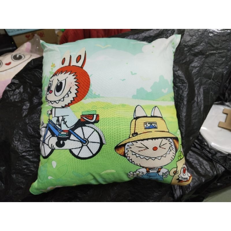 拉布布 labubu 抱枕 啦布布  娃娃 方型抱枕