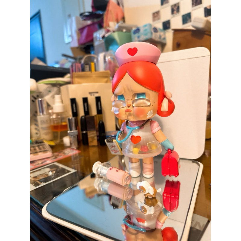 泡泡瑪特 POP MART Crybaby 治癒者、小護士原色 ❤️‍🩹