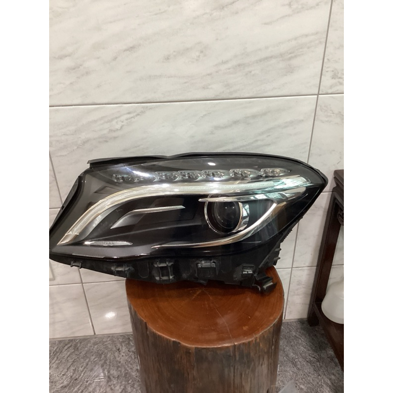 BENZ-賓士W156(GLA)HID左大燈原廠二手良品.單顆價