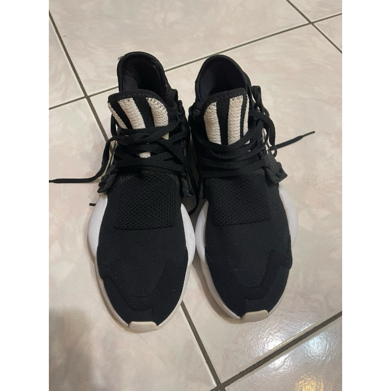 Y-3保證真品黑色球鞋