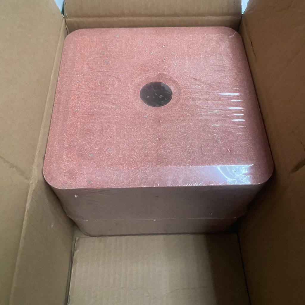 酪農業專用礦鹽磚 (單顆10公斤 限OK超商 1單1顆) 英國進口 舔鹽磚 牛羊馬 羊用 舔磚 牛用 鹽塊