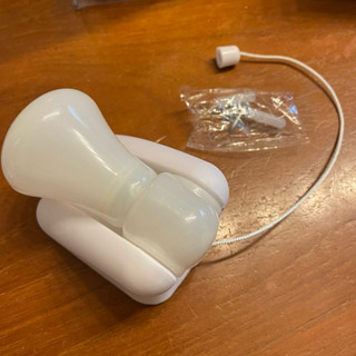 1pcs 拉線 LED 燈泡家用床頭櫃燈 電池小夜燈