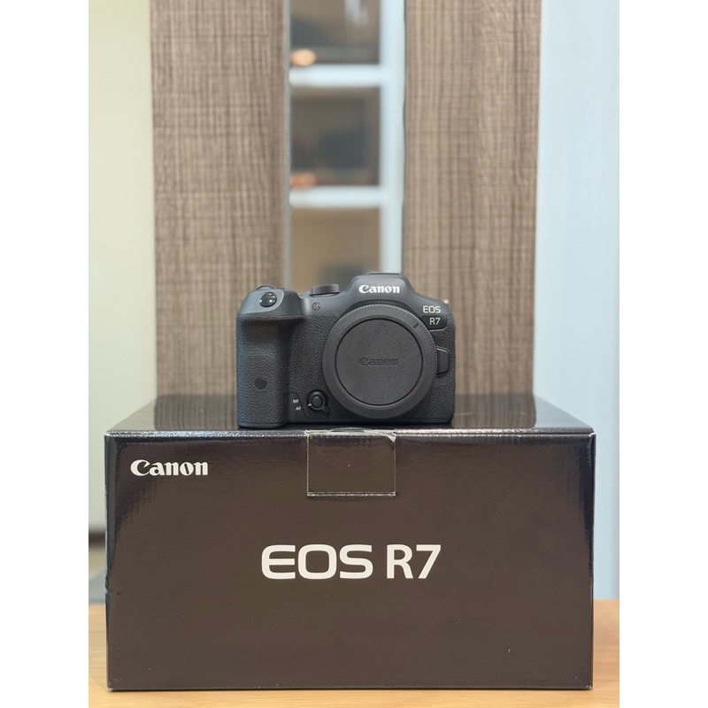 9成新Canon R7單機身公司貨保固內  原電X3（初芯二手）
