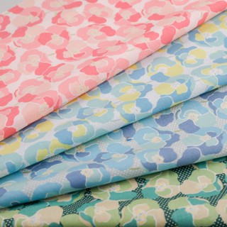 日本製柔美花朵印花薄棉布【適用於裝飾、手作、抱枕、服裝、包袋等用途】