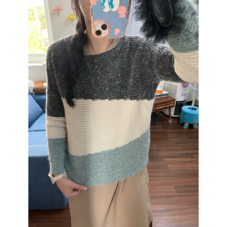 ［公主皮箱-二手］韓系三色拼接針織長袖圓領毛衣上衣