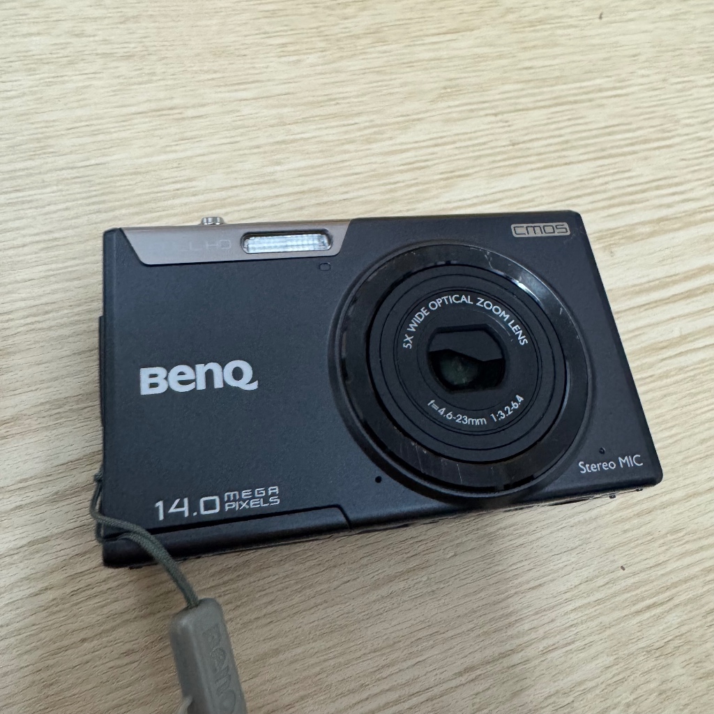 二手 BenQ LR100 相機