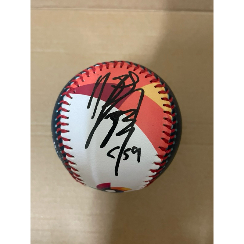 WBC中華隊 陳冠偉簽名球 簽於經典賽WBC紀念球