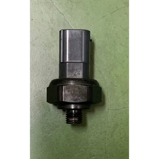 賓士 BENZ W164 ML350 08年3.5 原廠 空調壓力感知器 A0045429018 中古汽車零件