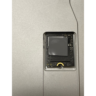 Surface pro SSD 散熱片