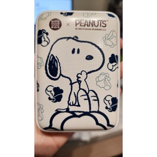 二手便宜出清 故宮小格紋行動電源